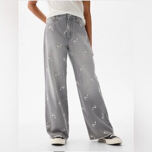 GAP Kids Low Rise Stride Embroidered Wide-Leg Jeans, Grey Wash, Size 14